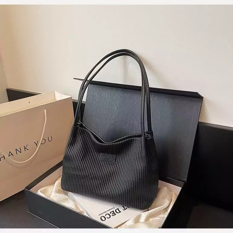 کیف زنانه خارجی چرم