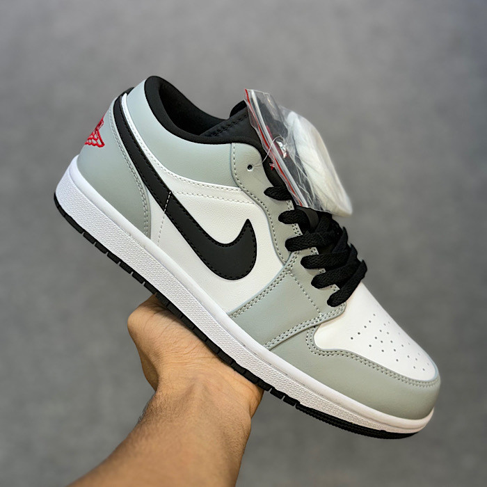 کتونی خارجی اورجینال نایک جردن ۵۲۲۸Nike Air Jordan