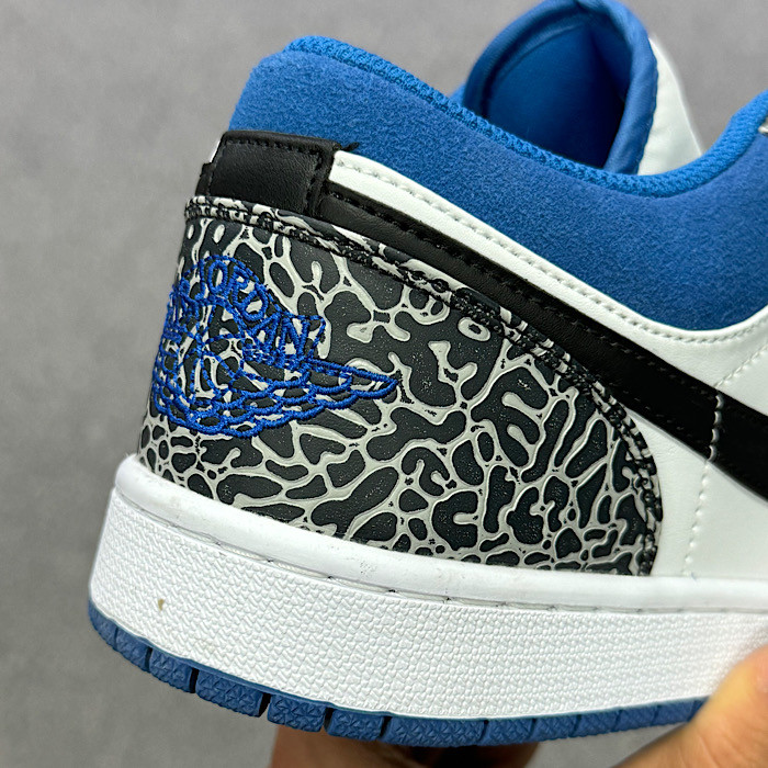 کتونی خارجی اورجینال نایک جردن ۵۲۲۸Nike Air Jordan پلنگی
