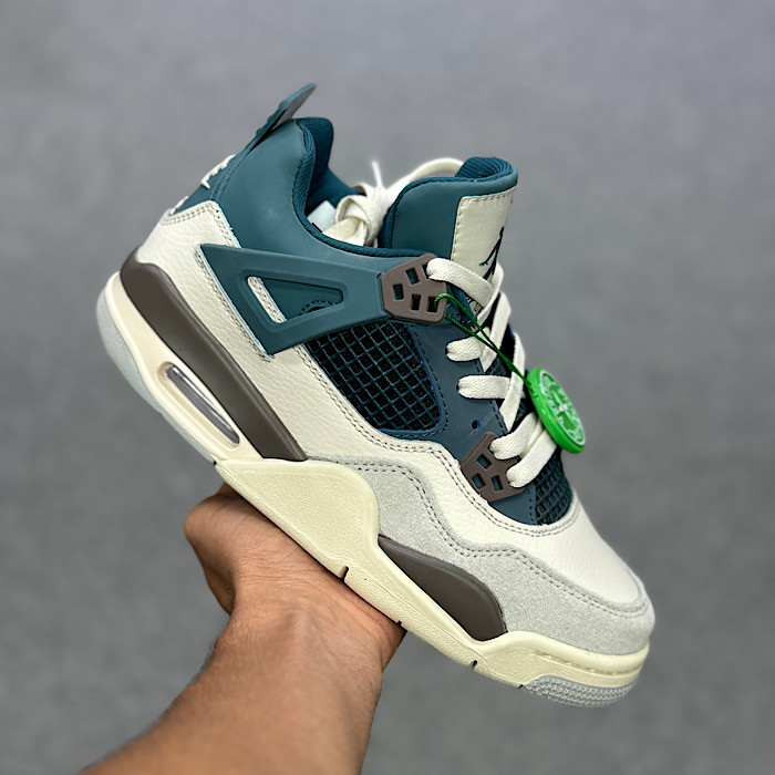 کتونی خارجی اورجینال نایک جردن ۵۲۲۸Nike Air Jordan